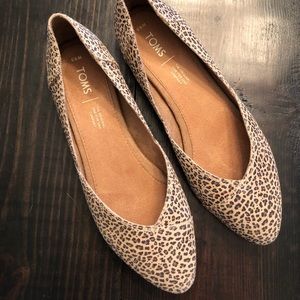 Toms
Jutti Suede Flat